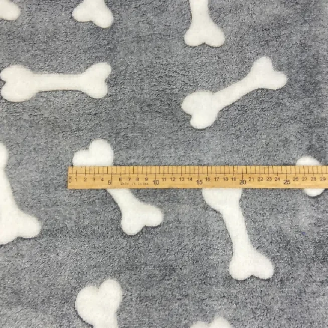 Fabraic lomra Coiréil poileistir Plush 100%.